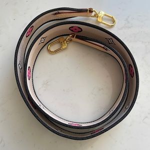 Authentic Louis Vuitton guitar shoulder strap